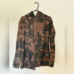 Vintage Unisex Camouflage Shrug Rare (New) Size Medium
